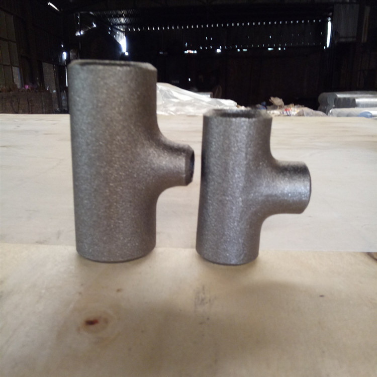 Petrochemical Reduce Tee Carbon Steel Sch20-Sch160
